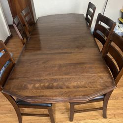 dining room table 