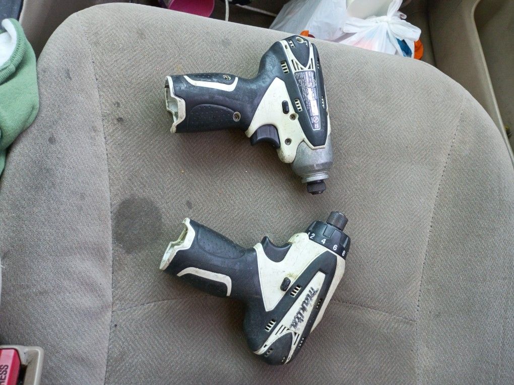 Makita M12