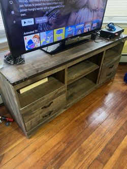Heavy Duty Wood Stand