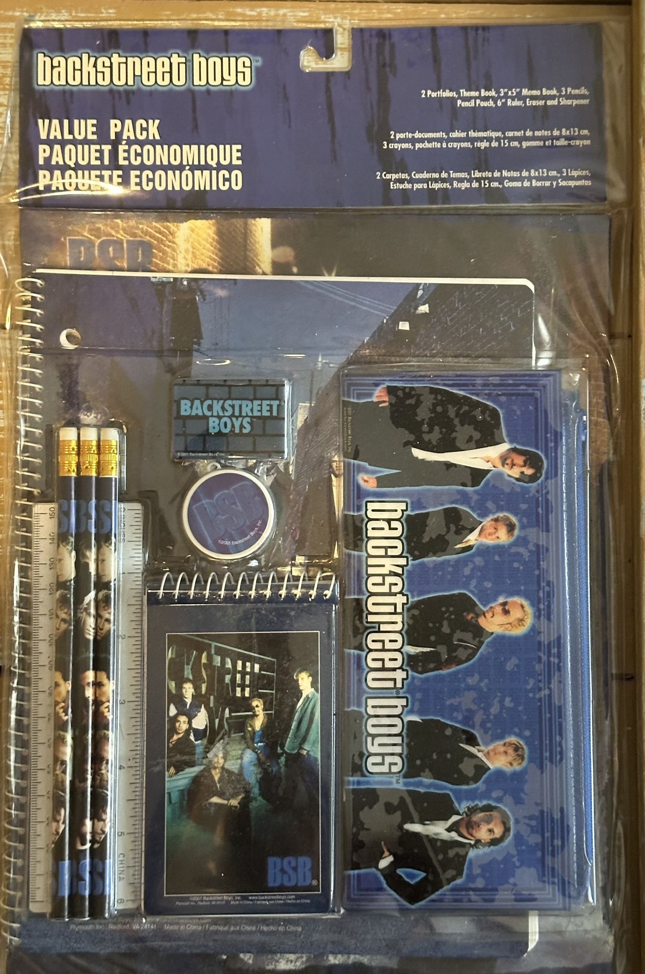 2001 Backstreet Boys Stationary Collectible Set (Notebook, Folders, Pencils, Etc)