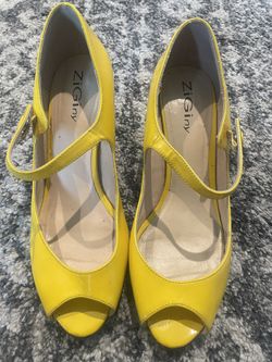 Yellow Heels