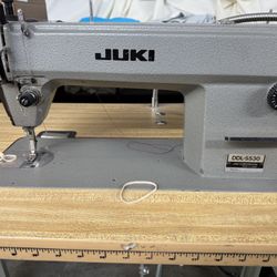 Single Needle Sewing Machine