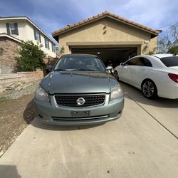 Nissian altima