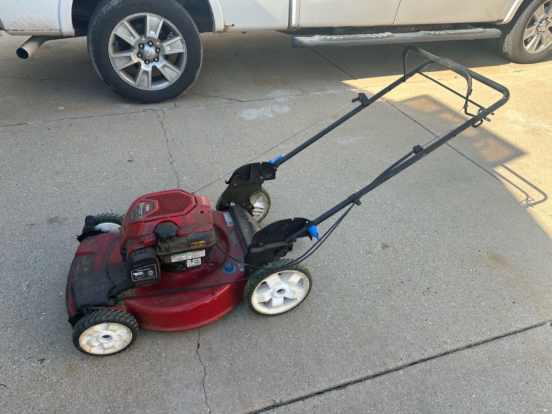Toro 163cc Briggs & Stratton Mow N' Stow Lawnmower