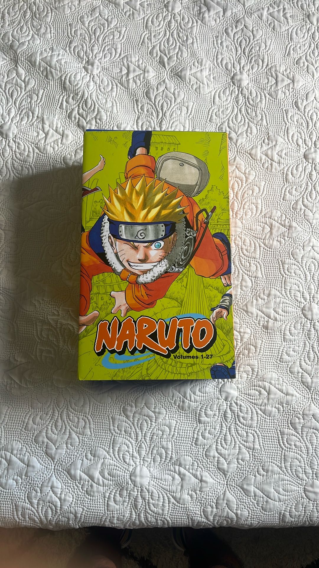 Naruto Manga Vol 1-27 $125