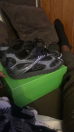 bottegas ( black ) no shipping