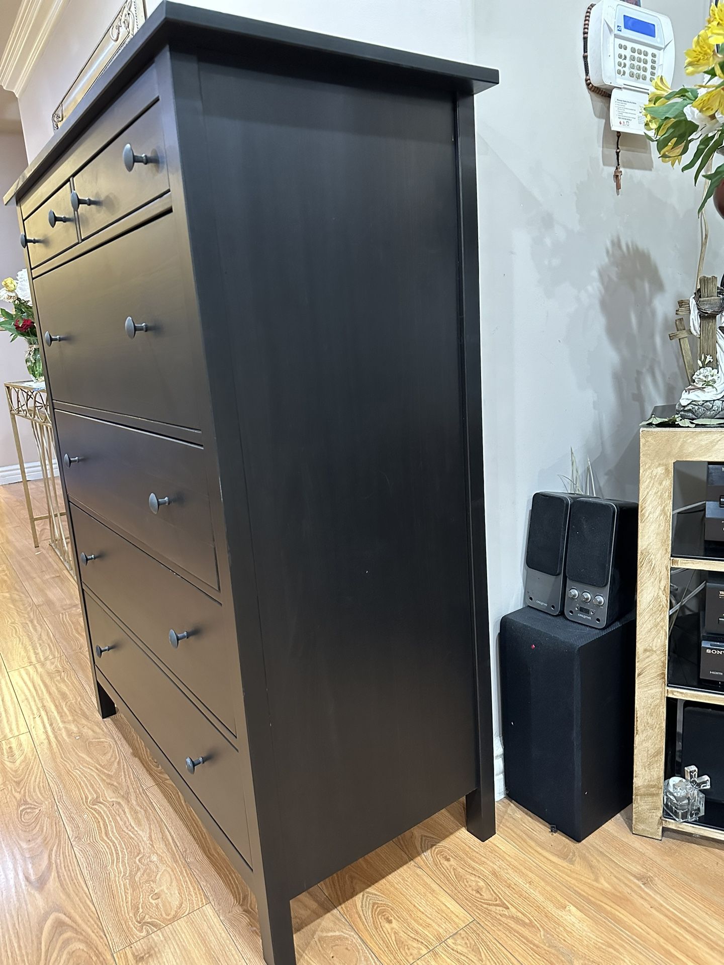 IKEA Dresser ( Delivery Is Available) - radharamanexports.com