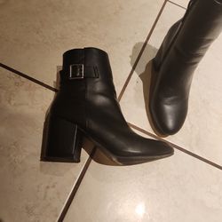 Rue 21 Boots (Size 8)