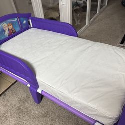 $30 Obo Frozen Toddler Bed w/ Mattress + Canopy – Gently Used 