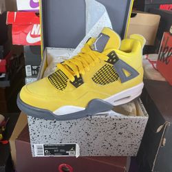 Jordan 4 