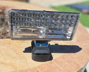 Makita light, battery operated