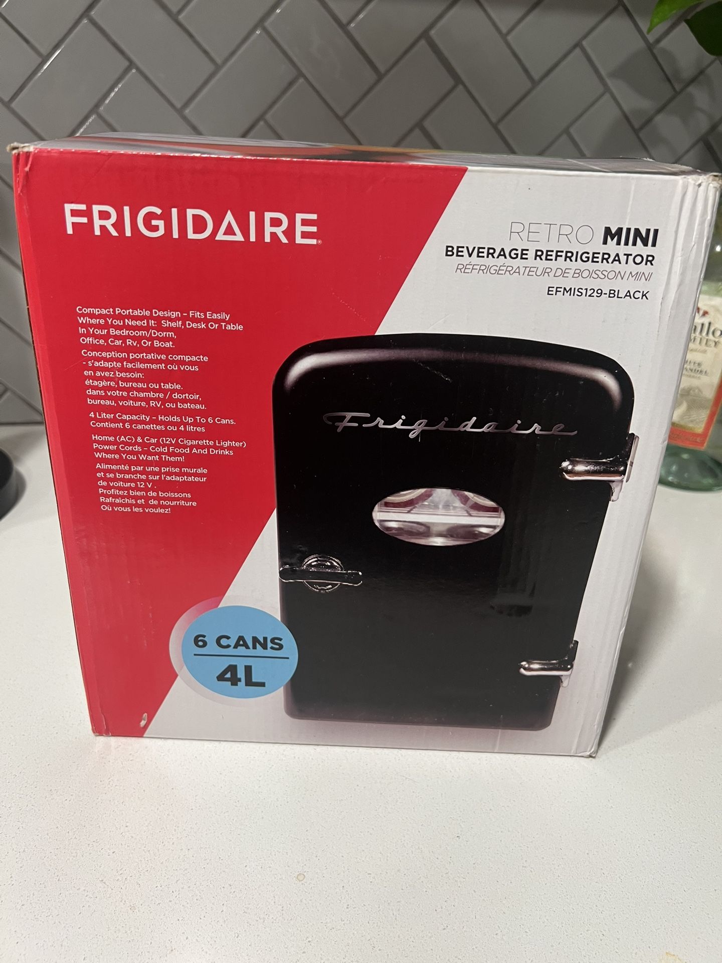 Frigidaire Mini Refrigerator