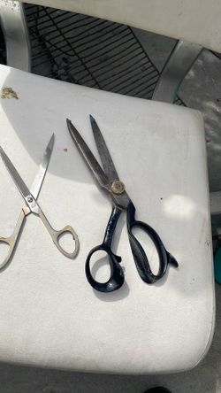 Leather shears