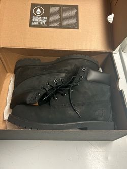 TimberLand (Black NuBuck)