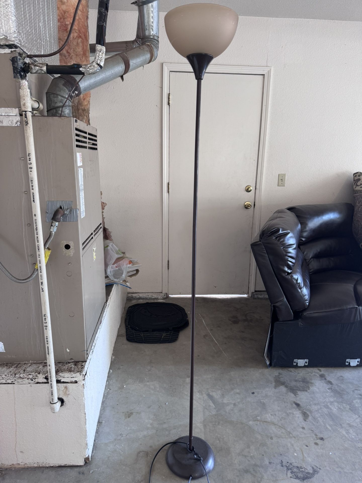 Tall Lamp (white)