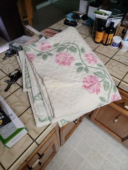 Rose Bedspread