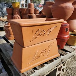 fountains, birdbaths, statuary, benches, clay pots and more