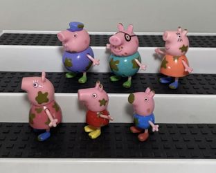 Peppa Pig Muddy Puddles Family Set