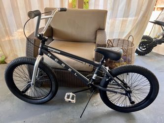 Mongoose Rebel X1 BMX Bike, 20-in. Wheels