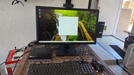 Mini Desktop HP i7 8Ram 256SSD 24" wifi-camera-keyboard-Mouse Win 11-Office