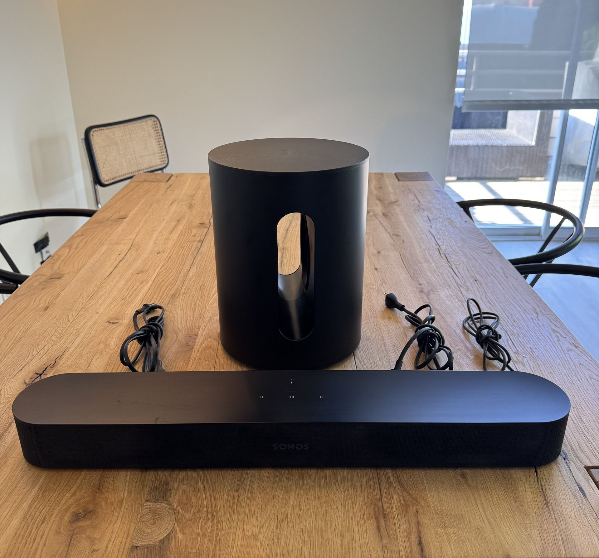 Sonos Beam 2 Soundbar & Mini Sub
