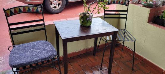 Set De Mesa Y Sillas