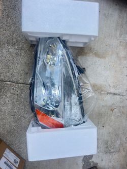 2003-2007 Honda accord headlights sedan or coupe