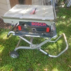 bosch table saw stand on wheels