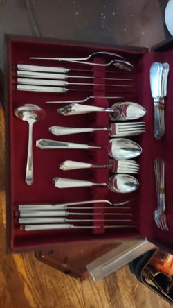 Silverware Dining Set 1847 Rogers Bros 