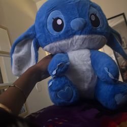 Stitch Plushie !!!