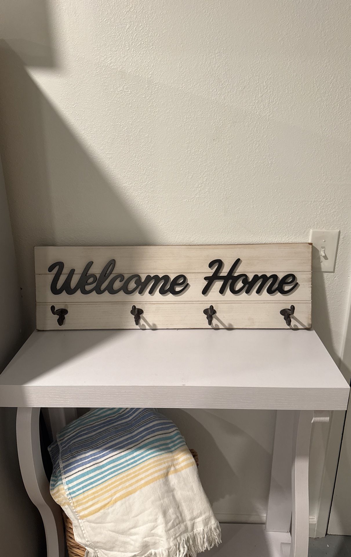 welcome home key hold hanger rack
