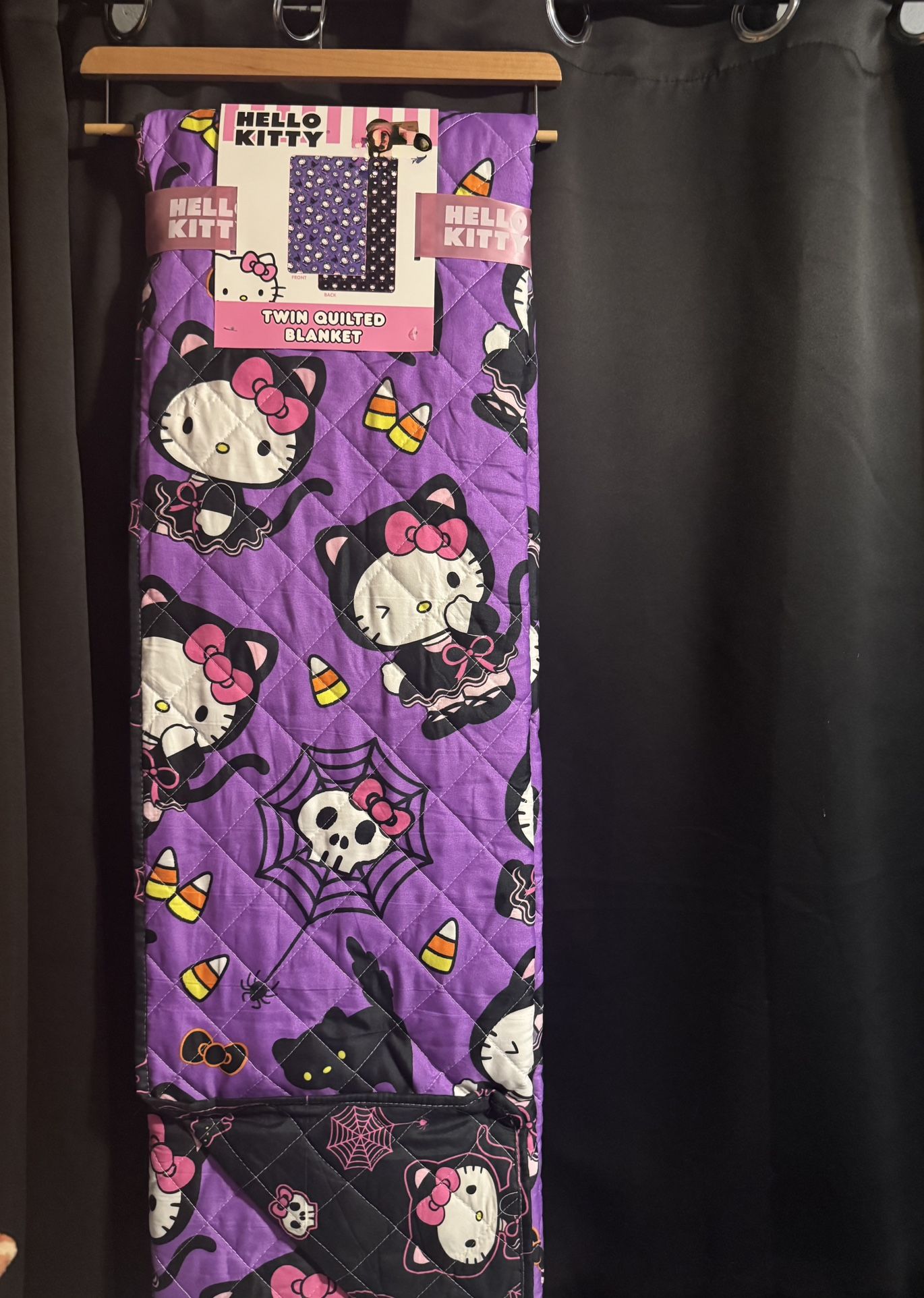 Hello Kitty Halloween Quilted Twin Size Blanket Purple Black Cat - Reversible!