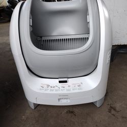 Self Cleaning Cat Litter Box
