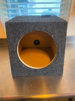 12” Ported Subwoofer Box Enclosure – Heavy Duty MDF – Great Condition