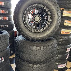Bendo Un Set De Rines Nuevos Con Llantas Usadas Para Toyota Tacoma Chevy Silverado
