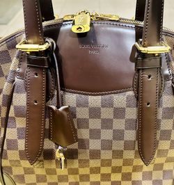 100% Authentic Louis Vuitton Bag - $990 (Fountain Valley/Huntington Beach)
