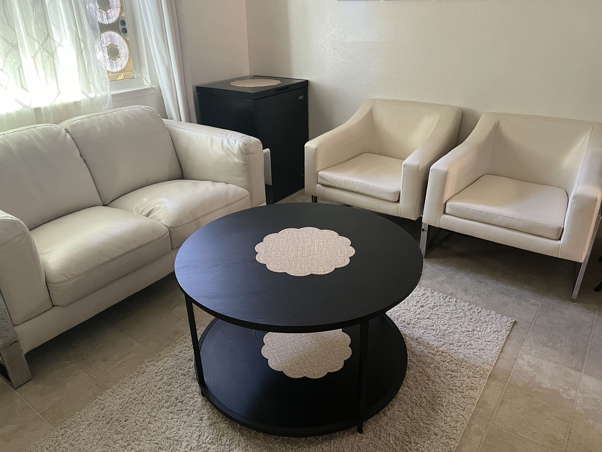 1 Couch With 2 Chairs And Black Table 