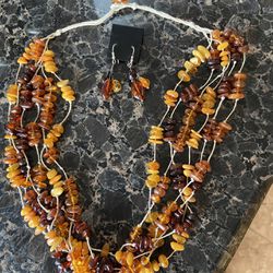 Amber Necklace/Earrings 