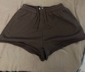 woman’s/juniors cotton on sweat shorts