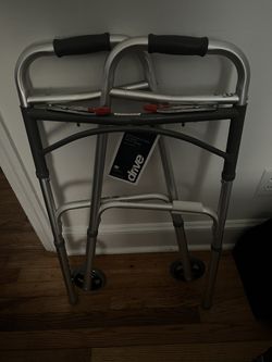 DRIVE Folding Walker
