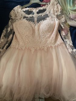 Damas Dresses
