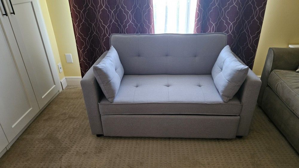 Small Sleaper Sofa