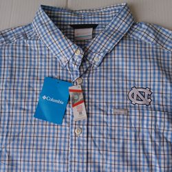 Size L UNC Tar Heels Columbia Men's University Of North Carolina Collegiate Rapid Rivers Shirt