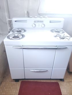 Vintage 1950's Stove - Not Working 