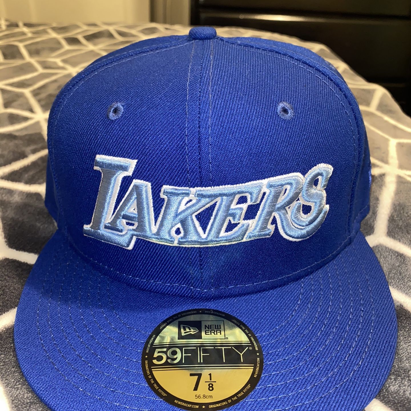 blue lakers fitted hat