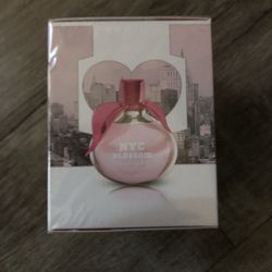NYC BLOSSOM PERFUME BRAND NEW ( Perfect For A Date , A Gift , A Self Care Item ) 