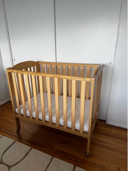 Mini Crib