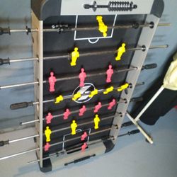 Foosball Table In Great Condition Needs Legs Only 25$