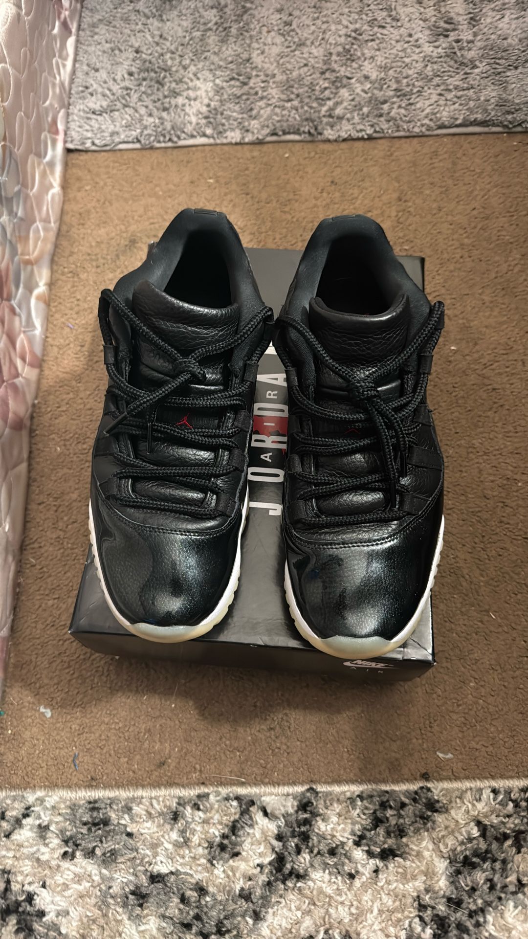 Jordan 11 low 72 10