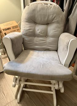 Comfy Nursery Glider Rocking Chair – Gently Used